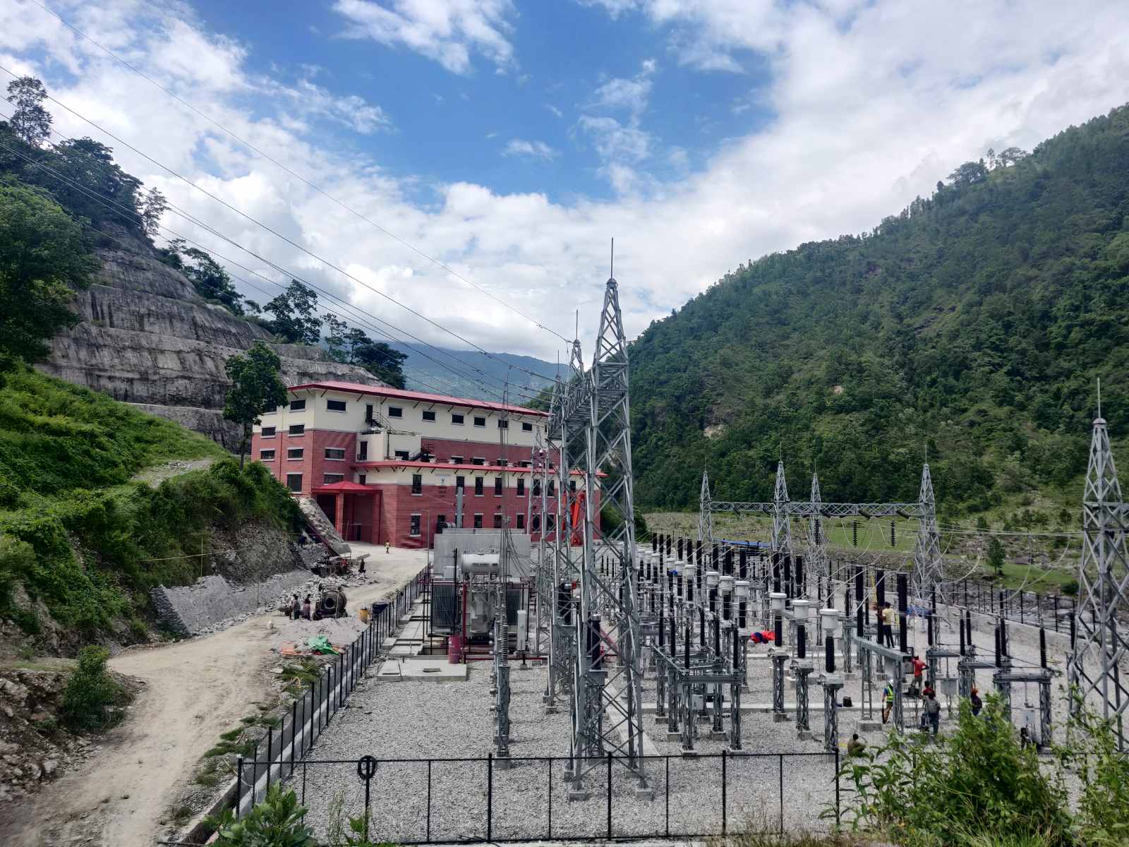 SOLU KHOLA (DUDHKOSHI) HYDROELECTRIC PROJECT — 86MW